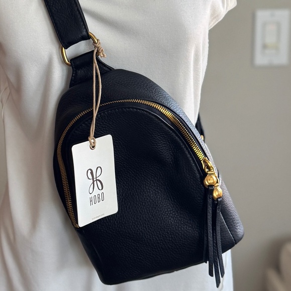 Fern Sling HOBO Black Pebble 100% Leather Crossbody w/Brass Hardware Adjustable - Picture 9 of 9